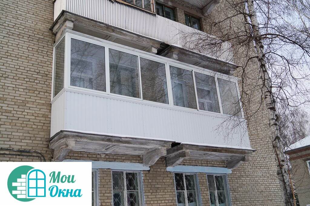 Остекление балкона алюминиевым профилем в Москве